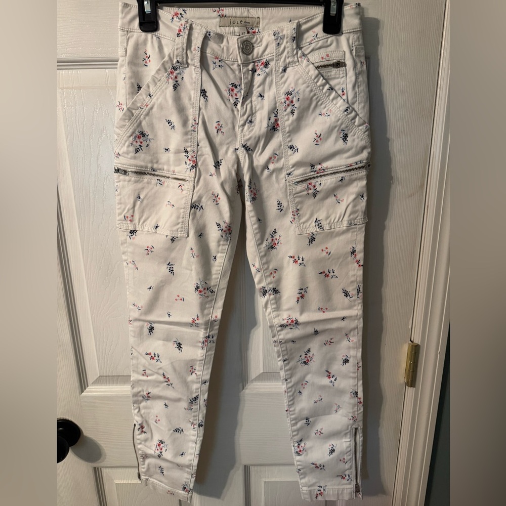 Joie White Floral Skinny Cargo Jeans